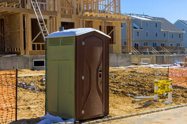 Best Construction site porta potty rental  in Wathena, KS